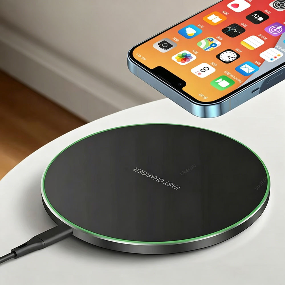 Desk Charging Station - شاحن لاسلكي خفيف الوزن للمكتب لأجهزة